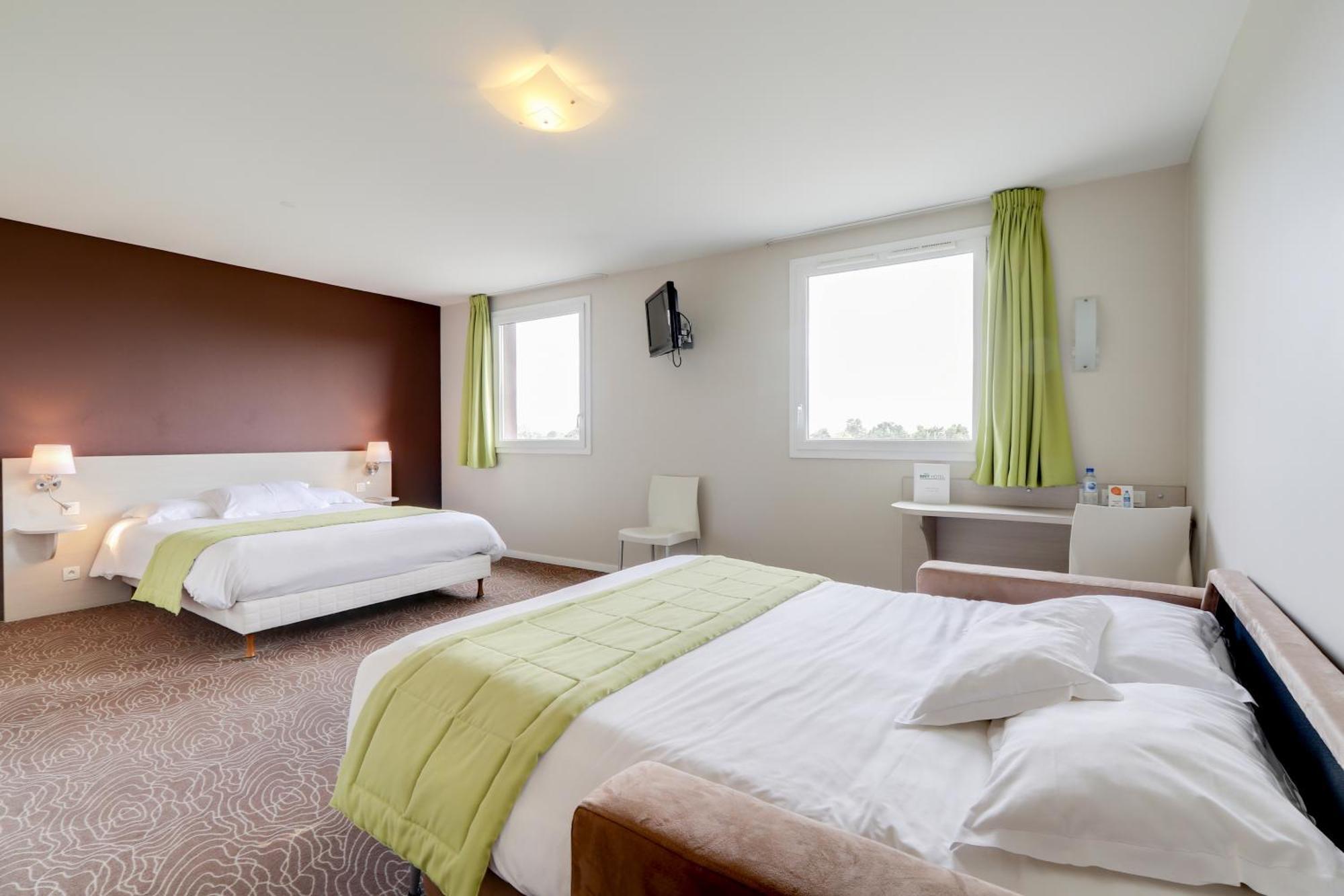 Brit Hotel Saint-Meen-Le-Grand En Broceliande Екстер'єр фото