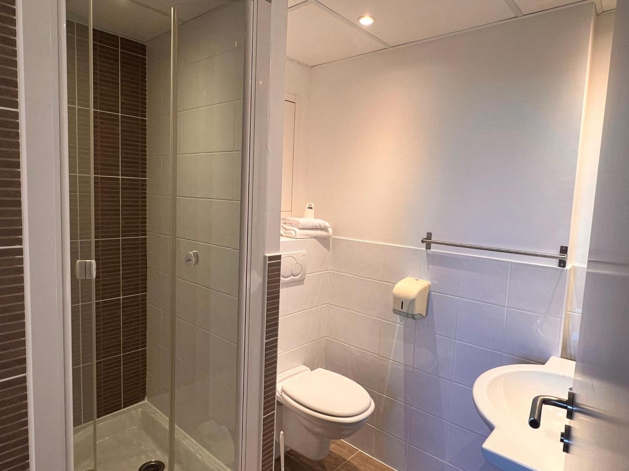 Brit Hotel Saint-Meen-Le-Grand En Broceliande Екстер'єр фото